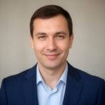 Портрет уверенного бизнесмена в студии для сайта компании Автоломбард 26 по экспресс-займам